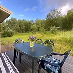 בית נופש Lofoten Hiking Base *