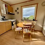 Lofoten Hiking Base בית נופש Haukland