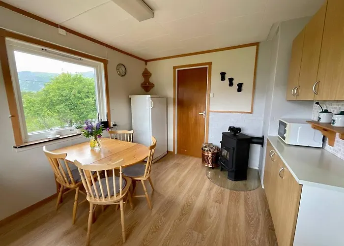 Lofoten Hiking Base Дом отдыха Haukland